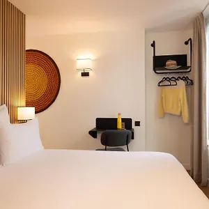 Korner Montmartre Отель